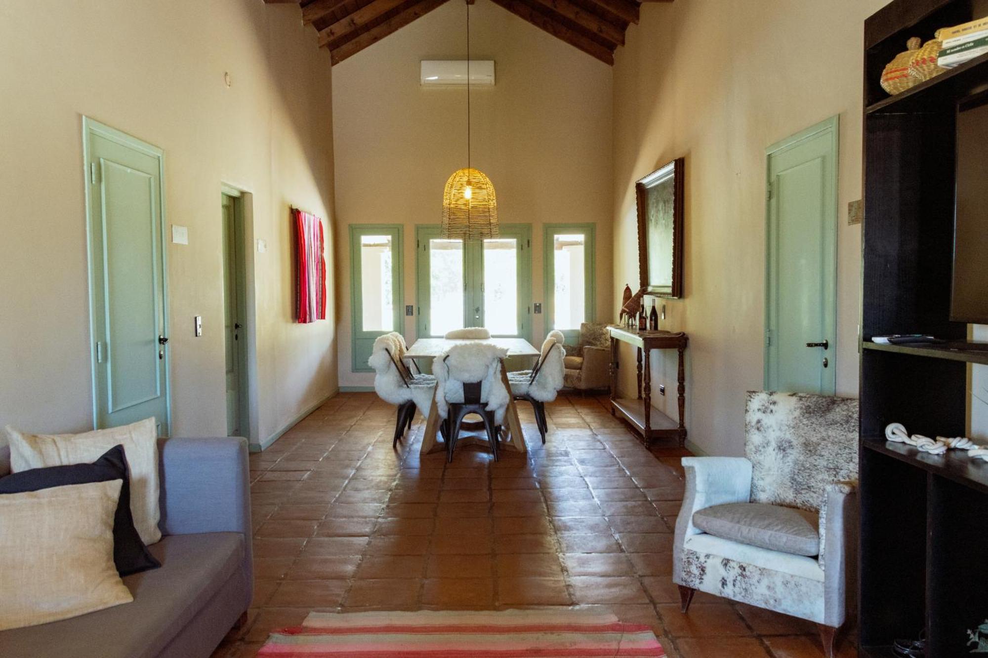 El Porvenir Wine Lodge Cafayate Exterior photo