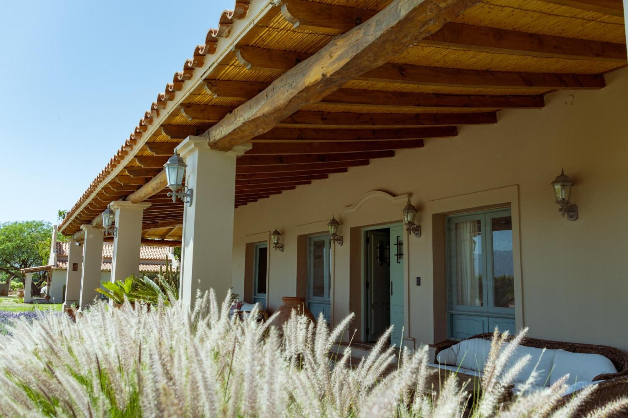 El Porvenir Wine Lodge Cafayate Exterior photo